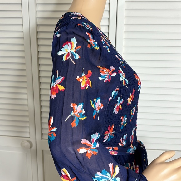 Shoshanna Smocked Floral Short Dress with Long Sleeves Size 8 - Picture 9 of 16